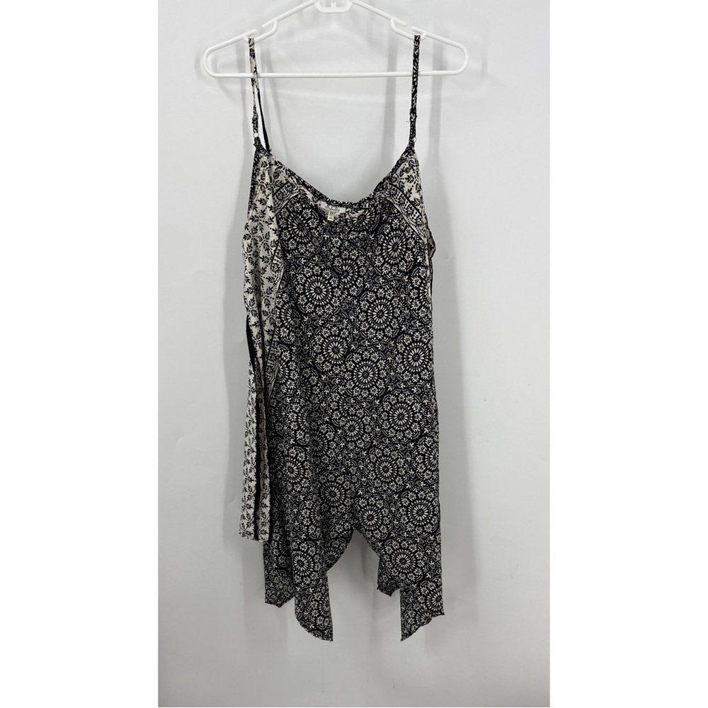 MPH collection Black/White retro floral Patterned Spaghetti Strap tunic Top 2X
